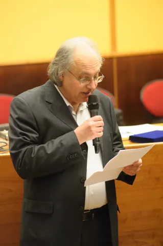 Aniello Desiderio in concert and tribute to D. Ascione
