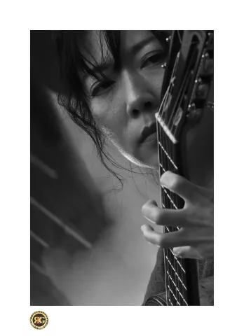 Xuefey Yang in concert 23
