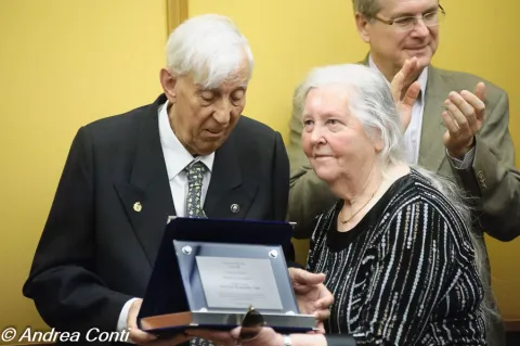 Premio alla Carriera al grande Maestro José Romanillos 15