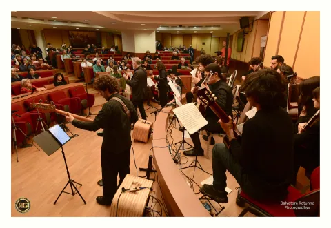 Conference-concert on multi-string guitars and guitar ensembles 41