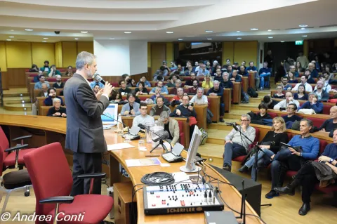 CONFERENZA: “L’influenza della Liuteria spagnola del ‘900 nell’evoluzione della chitarra italiana e della sua identità p 6