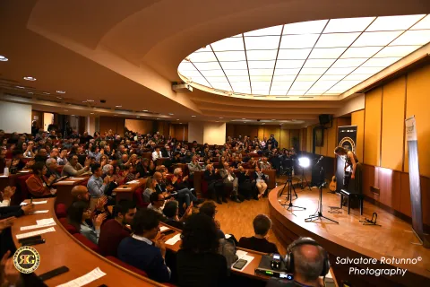 Ana Vidovic in concert