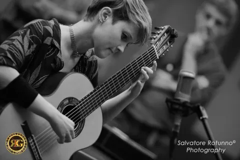 Stephanie Jones and the "Arcimbolda" Guitar 21