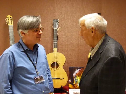 José Roanillos and the guitar makers 5
