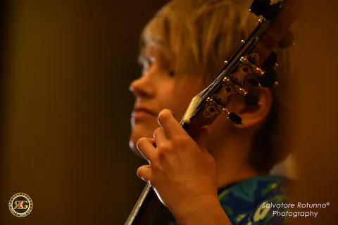 Stephanie Jones in concert 5
