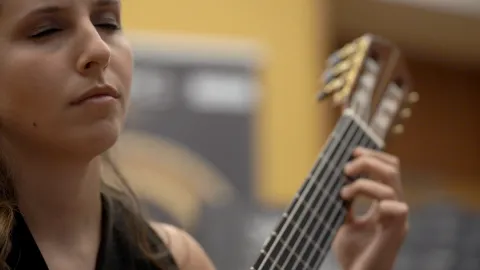 Guitar Test by Carlotta dalia 5