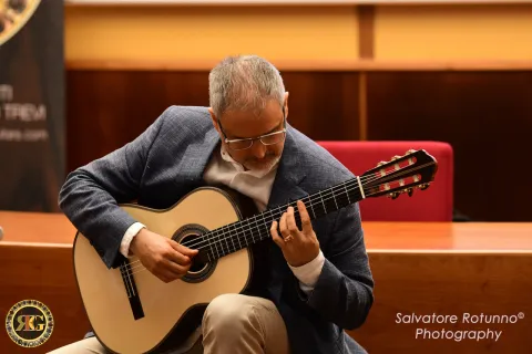 Private guitar test only for dealers, teachers and student 23