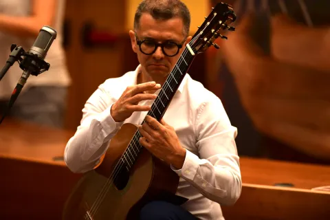 New Music for REG - Marco De Biasi 8