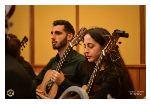 Conference-concert on multi-string guitars and guitar ensembles 46
