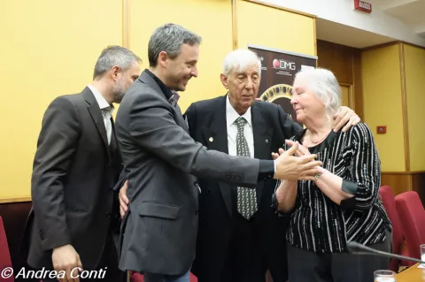 Premio alla Carriera al grande Maestro José Romanillos 27