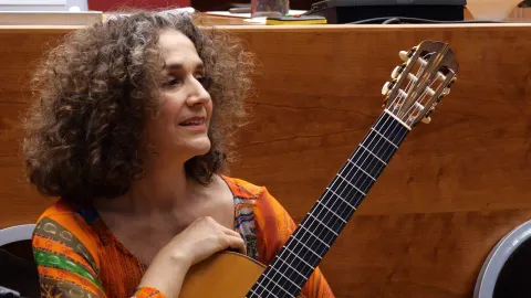 Premio alla Carriera al grande Maestro José Romanillos 33