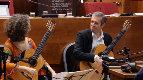 Premio alla Carriera al grande Maestro José Romanillos 34