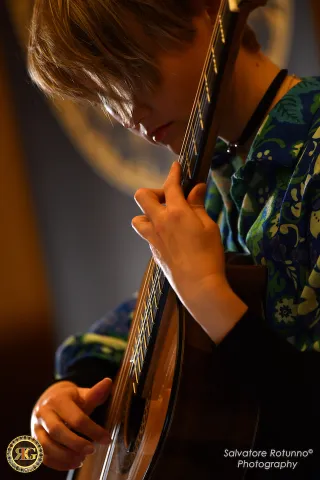 Stephanie Jones in concert 4