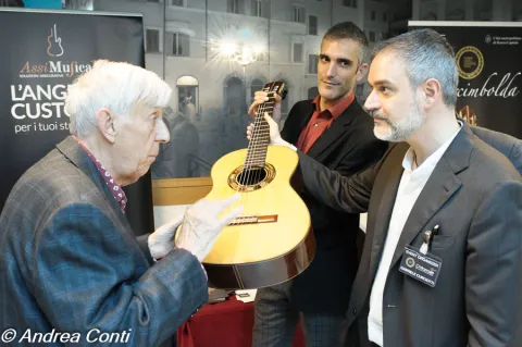 José Roanillos and the "ARCIMBOLDA" 7