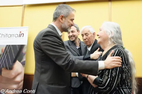 Premio alla Carriera al grande Maestro José Romanillos 28