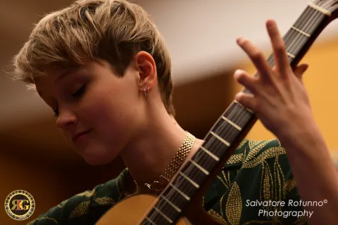 Stephanie Jones and the "Arcimbolda" Guitar 14